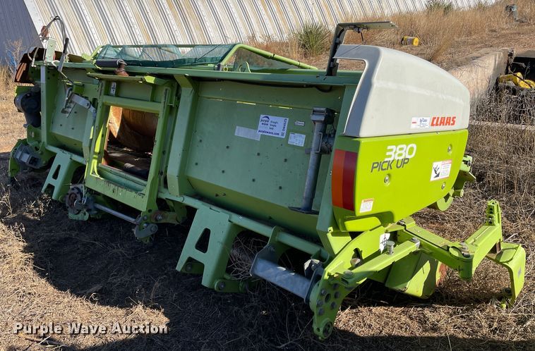 image for item DN4525 2014 Claas 380  pickup head