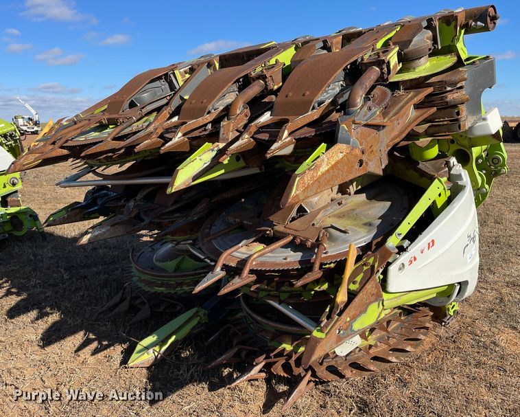 image for item DN4527 2016 Claas Orbis 900  rotary forage head