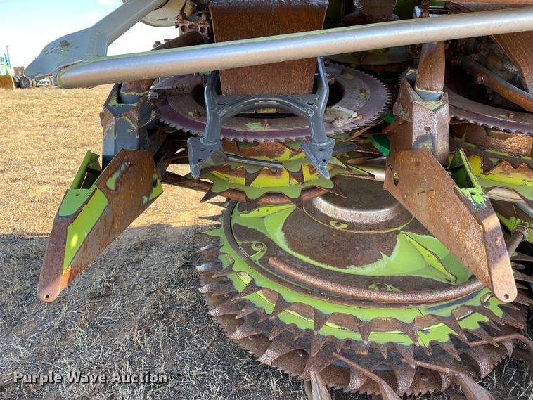 image for item DN4527 2016 Claas Orbis 900  rotary forage head