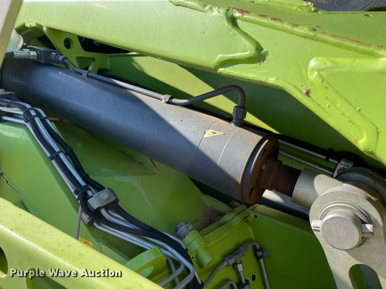 image for item DN4527 2016 Claas Orbis 900  rotary forage head