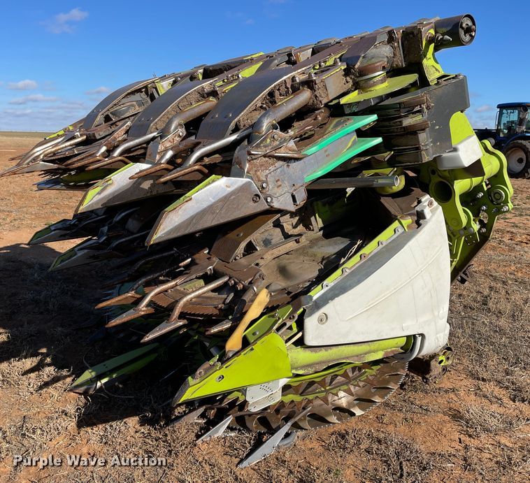 image for item DN4528 2018 Claas Orbis 900  rotary forage head