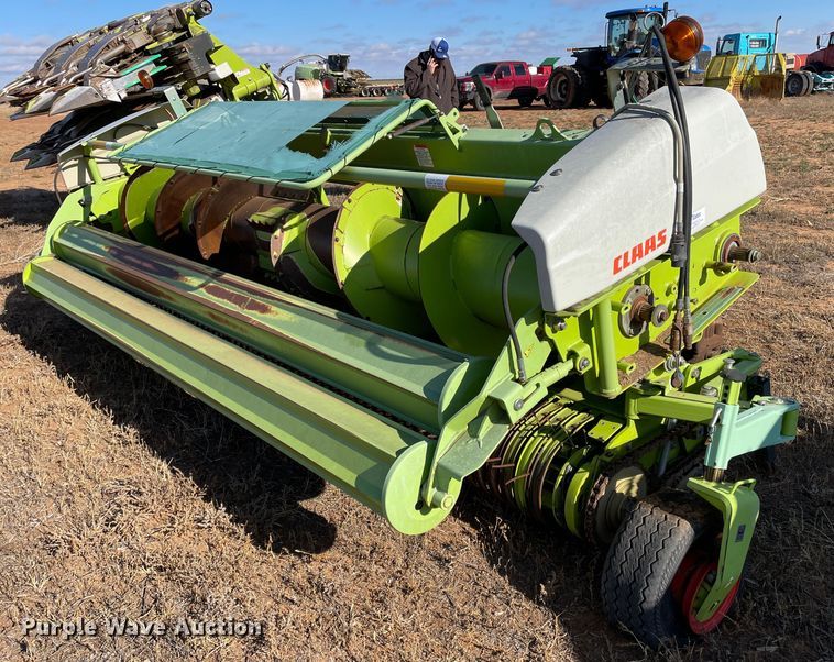 image for item DN4530 2014 Claas 380  pickup head