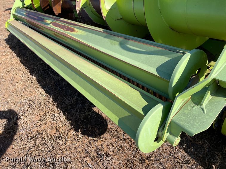 image for item DN4530 2014 Claas 380  pickup head