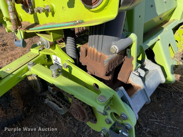 image for item DN4530 2014 Claas 380  pickup head