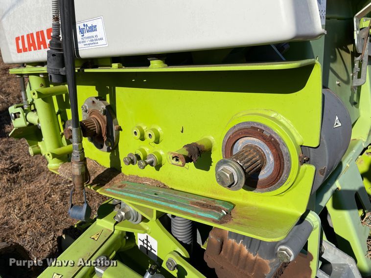 image for item DN4530 2014 Claas 380  pickup head