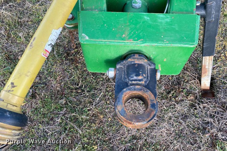 image for item DN8133 Parker 624  grain cart