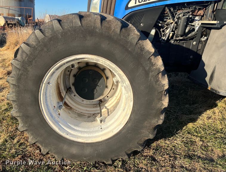 image for item DR7323 2003 New Holland TG255  MFWD tractor