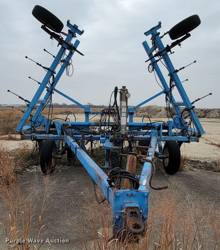 image for item HG9372 Land Runner Blue Jet  liquid fertilizer applicator