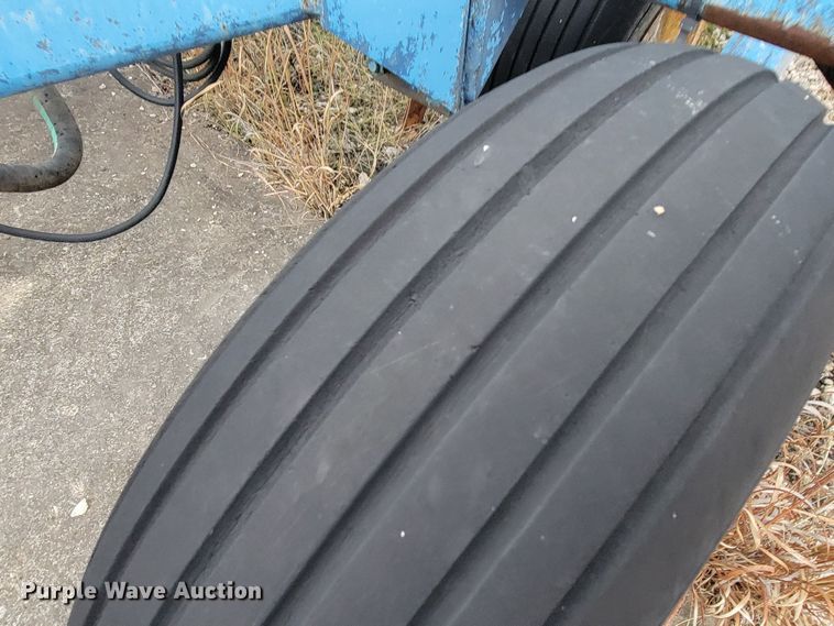 image for item HG9372 Land Runner Blue Jet  liquid fertilizer applicator