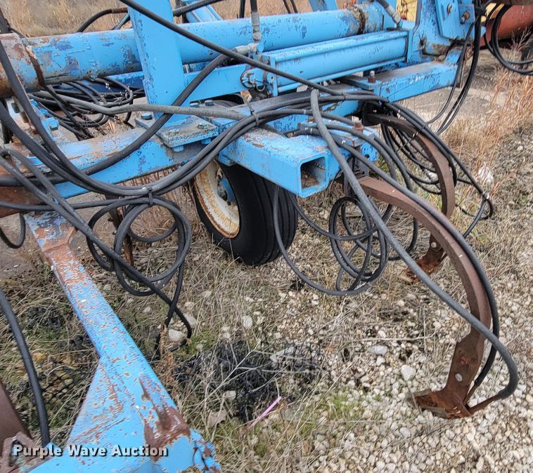 image for item HG9372 Land Runner Blue Jet  liquid fertilizer applicator