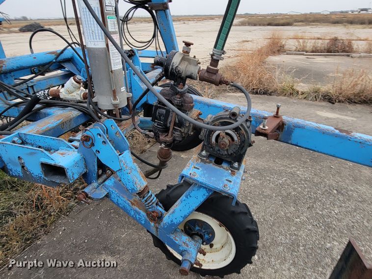 image for item HG9372 Land Runner Blue Jet  liquid fertilizer applicator