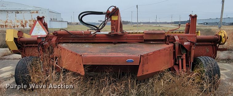 image for item HG9373 1991 New Holland 116  windrower