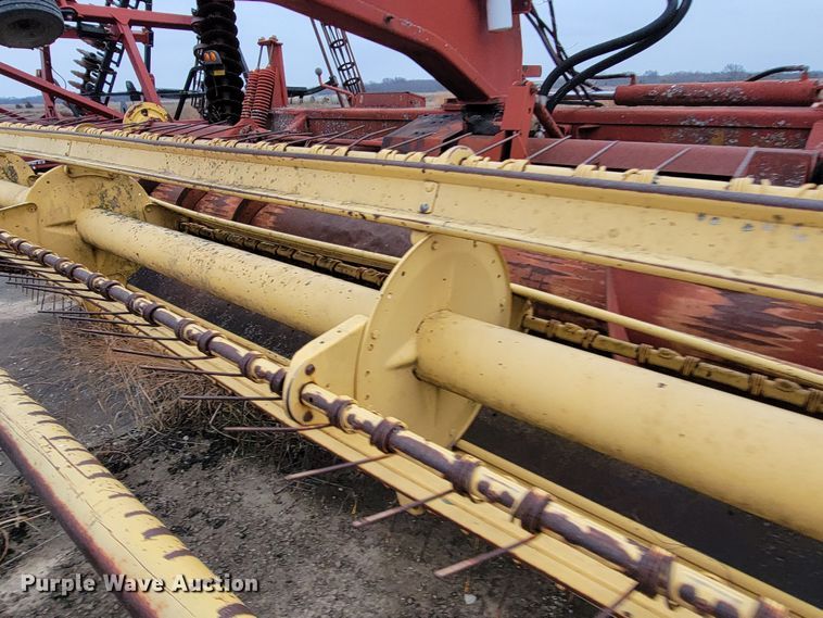 image for item HG9373 1991 New Holland 116  windrower