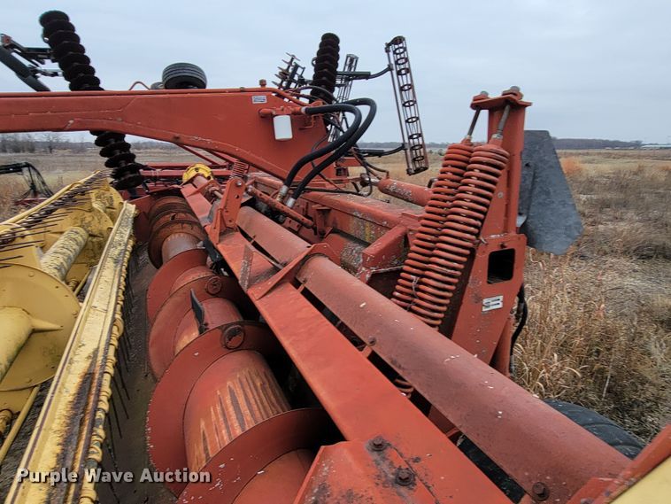 image for item HG9373 1991 New Holland 116  windrower