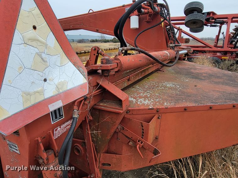 image for item HG9373 1991 New Holland 116  windrower