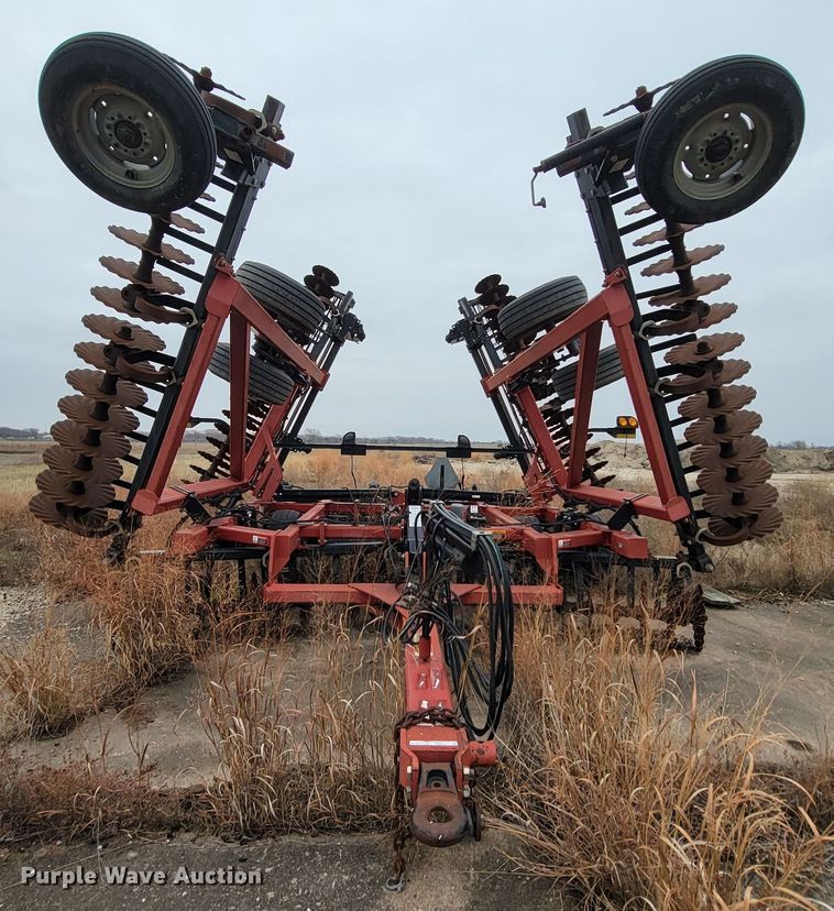 image for item HG9374 Case IH 330 Turbo  vertical tillage