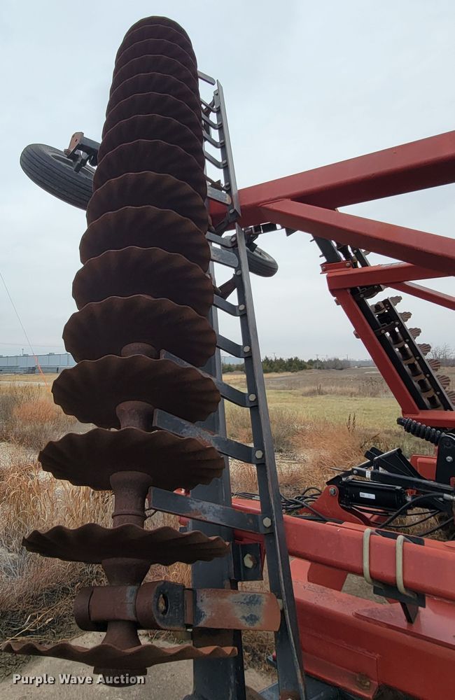 image for item HG9374 Case IH 330 Turbo  vertical tillage