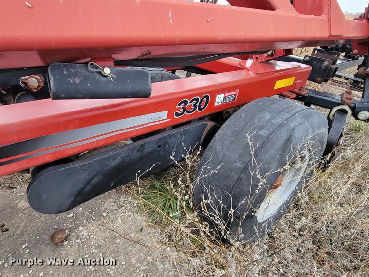 image for item HG9374 Case IH 330 Turbo  vertical tillage
