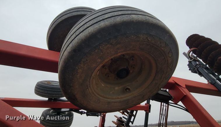 image for item HG9374 Case IH 330 Turbo  vertical tillage