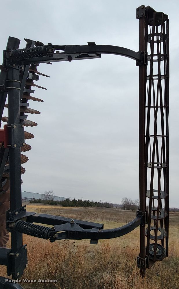 image for item HG9374 Case IH 330 Turbo  vertical tillage