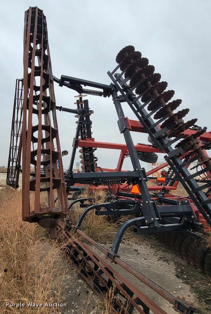 image for item HG9374 Case IH 330 Turbo  vertical tillage