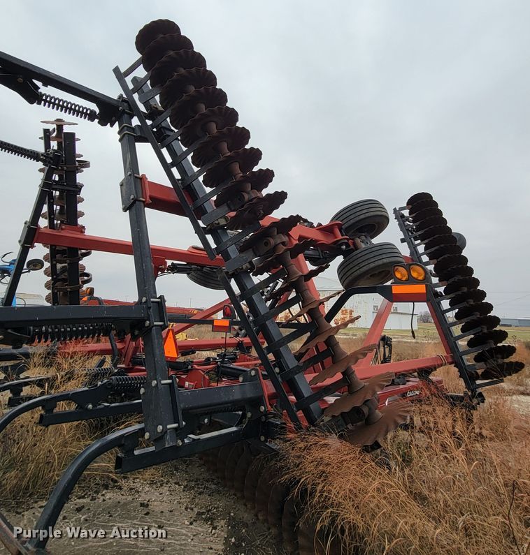 image for item HG9374 Case IH 330 Turbo  vertical tillage