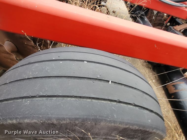 image for item HG9374 Case IH 330 Turbo  vertical tillage