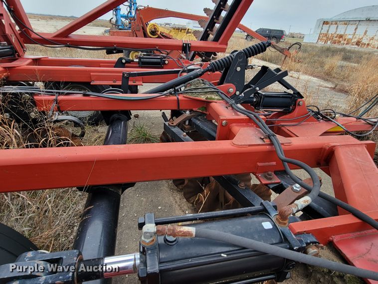 image for item HG9374 Case IH 330 Turbo  vertical tillage