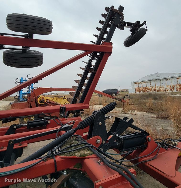 image for item HG9374 Case IH 330 Turbo  vertical tillage