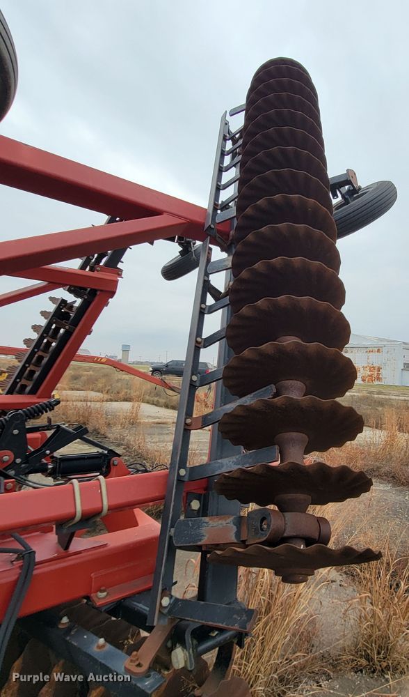 image for item HG9374 Case IH 330 Turbo  vertical tillage