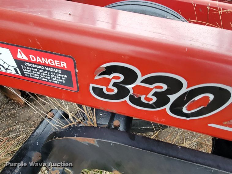 image for item HG9374 Case IH 330 Turbo  vertical tillage