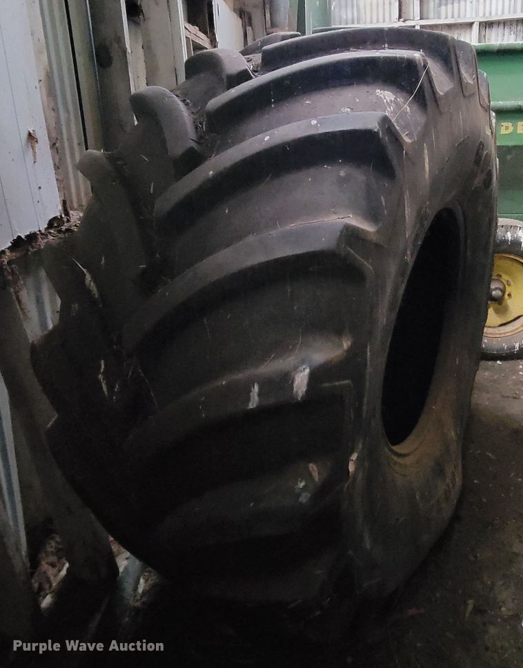 image for item HG9375 Goodyear  900/60R32 tire