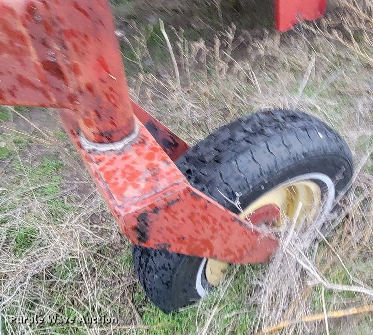 image for item HG9377 New Holland 1112  windrower