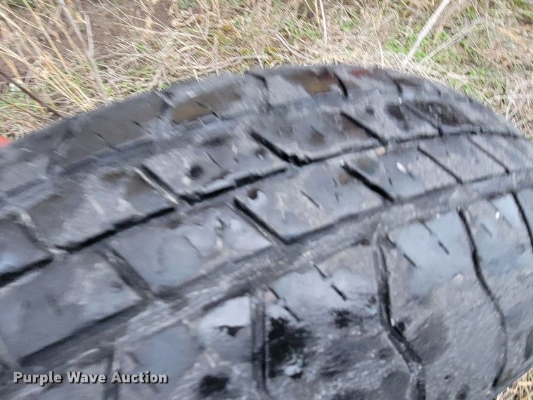 image for item HG9377 New Holland 1112  windrower