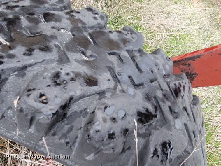 image for item HG9377 New Holland 1112  windrower