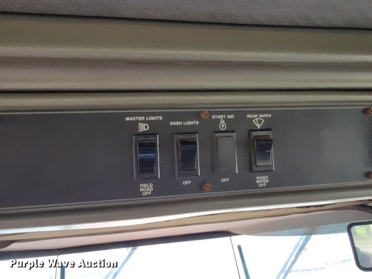 image for item HG9379 1996 Case IH 9370 Steiger  4WD tractor