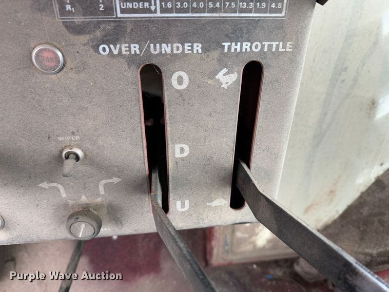 image for item JD9626 1976 White 4-150 Field Boss  4WD tractor