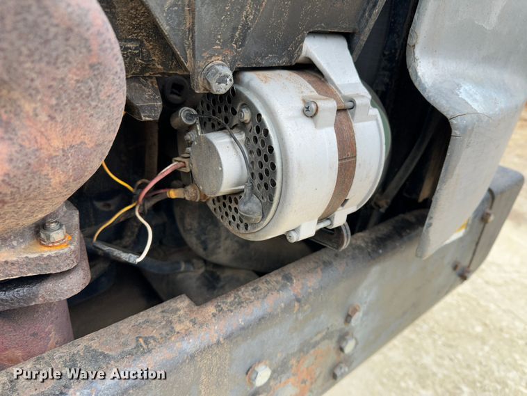 image for item JD9626 1976 White 4-150 Field Boss  4WD tractor