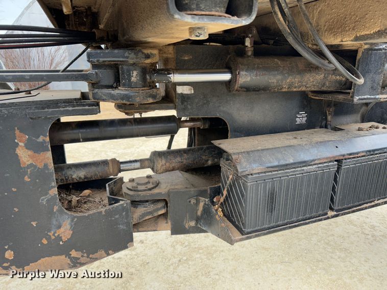 image for item JD9626 1976 White 4-150 Field Boss  4WD tractor