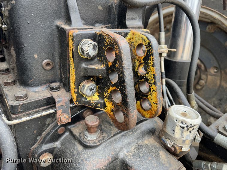 image for item JD9626 1976 White 4-150 Field Boss  4WD tractor