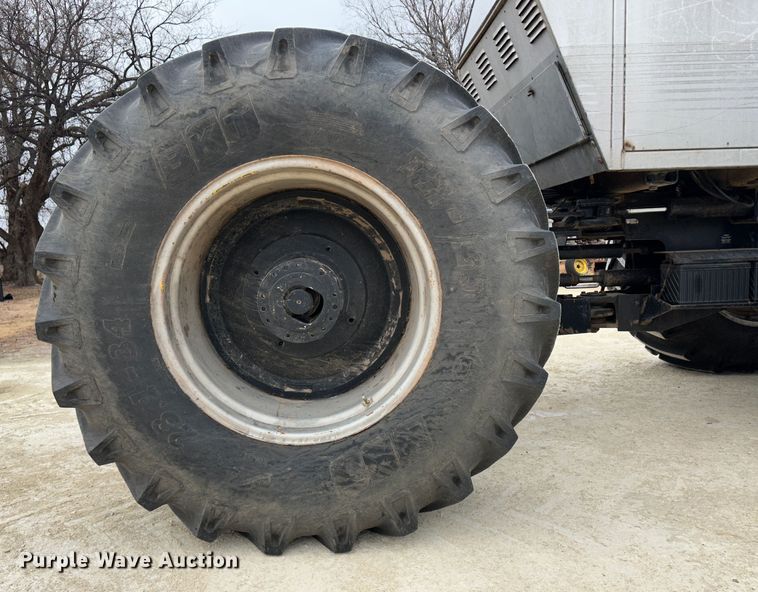 image for item JD9626 1976 White 4-150 Field Boss  4WD tractor