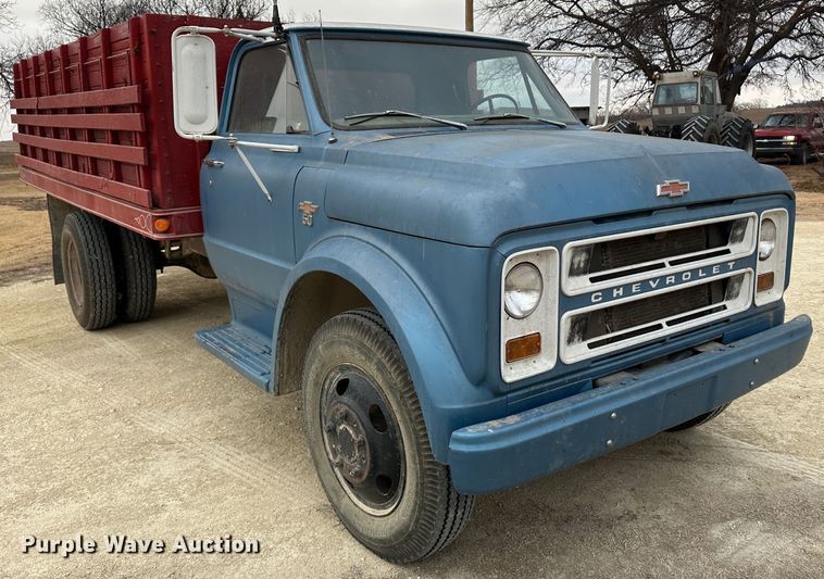 image for item JD9627 1967 Chevrolet C50  grain truck