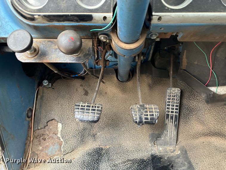 image for item JD9627 1967 Chevrolet C50  grain truck