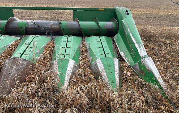 image for item JD9628 John Deere 653A  all-crop head