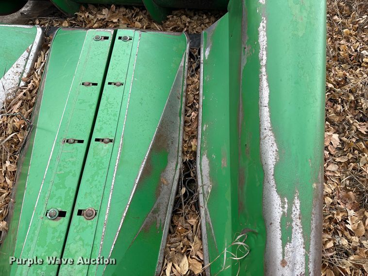 image for item JD9628 John Deere 653A  all-crop head