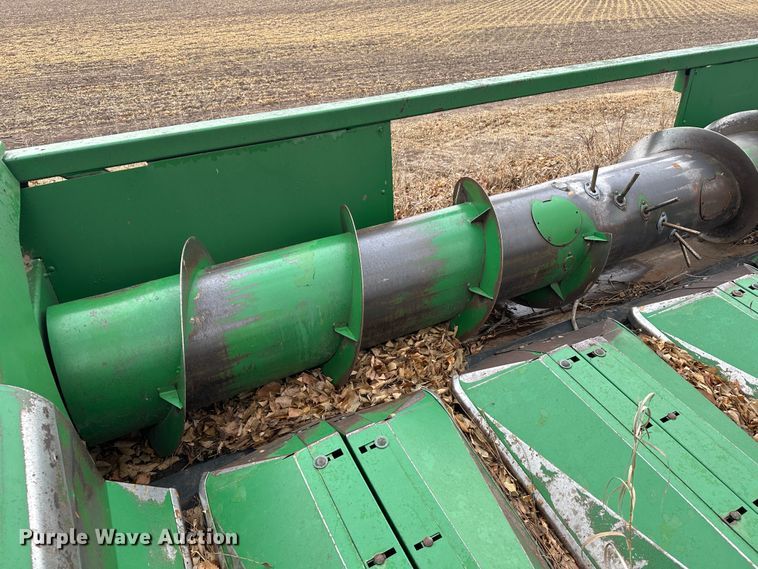 image for item JD9628 John Deere 653A  all-crop head