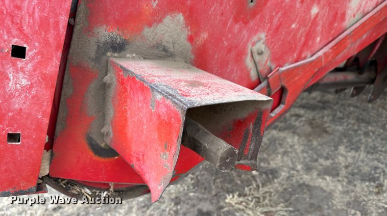 image for item JD9629 1980 International 1460  combine