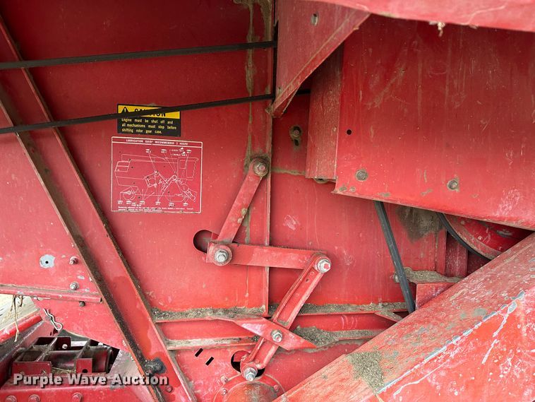 image for item JD9629 1980 International 1460  combine