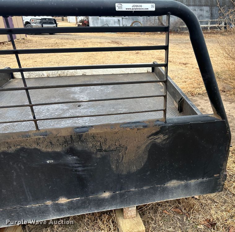 image for item JD9630 Winkel  flat bed