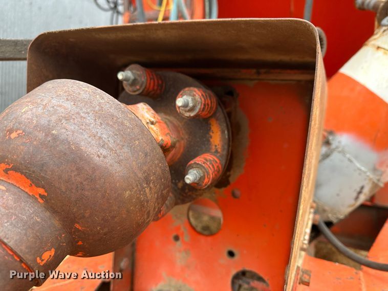 image for item JD9631 UFT  grain cart